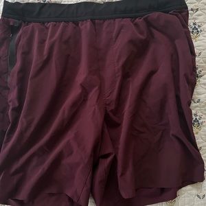 Men’s Ten Thousand Interval Training short - size XL